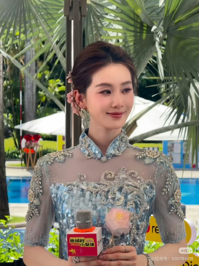 Thần thái của Lưu Thi Thi tại Hà Nội