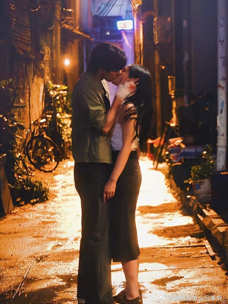Phim Chó Hoang Và Xương - Tống Uy Long Trương Tịnh Nghi sắp khởi chiếu và được sự trông chờ rất lớn từ người hâm mộ.