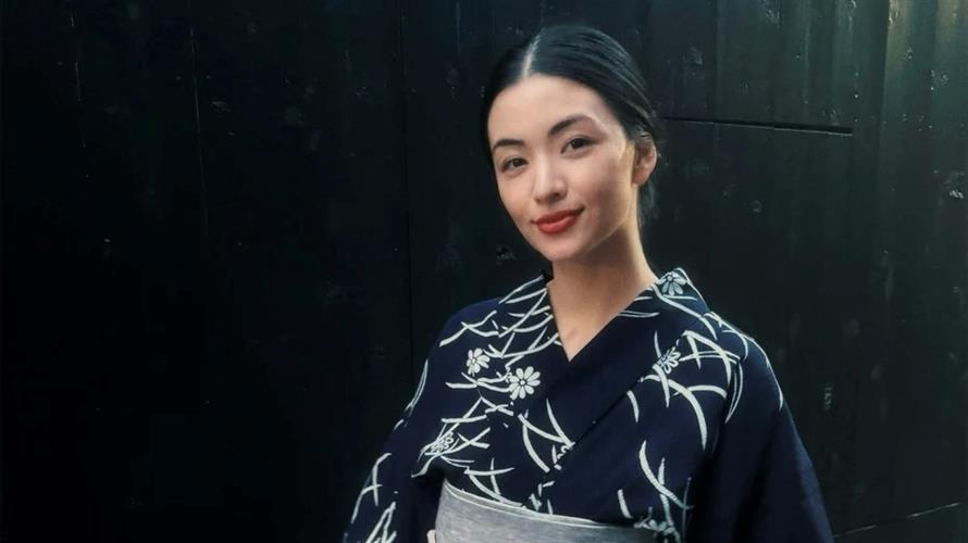 Vợ mới Ngô Kiến Hào lộ diện: Nữ ca sĩ Nhật có học vấn khủng 2 Vợ mới của Ngô Kiến Hào được chú ý với học vấn khủng