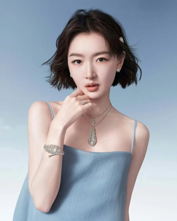 Diễn viên Trung Quốc nữ 9x Châu Đông Vũ