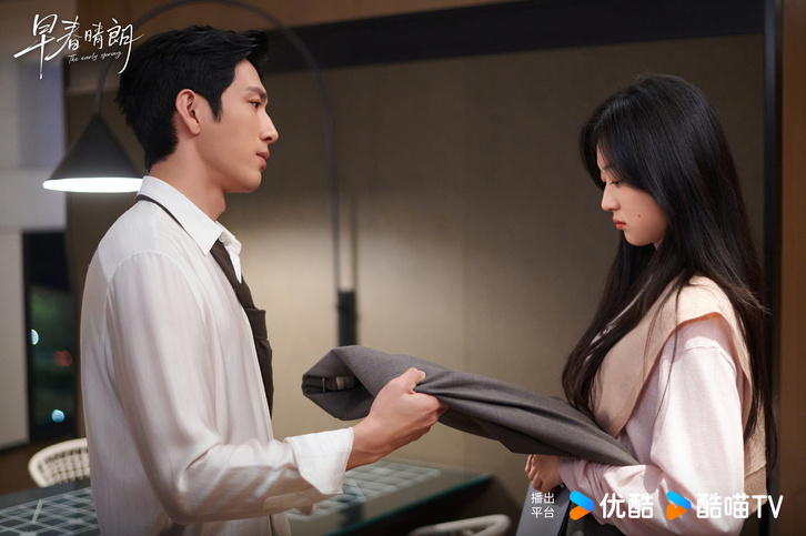 Đầu xuân tươi sáng kể chuyện tình 6 năm đầy giằng co