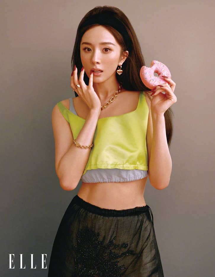 Dương Mịch 13 năm liên tiếp xuất hiện trên ELLE